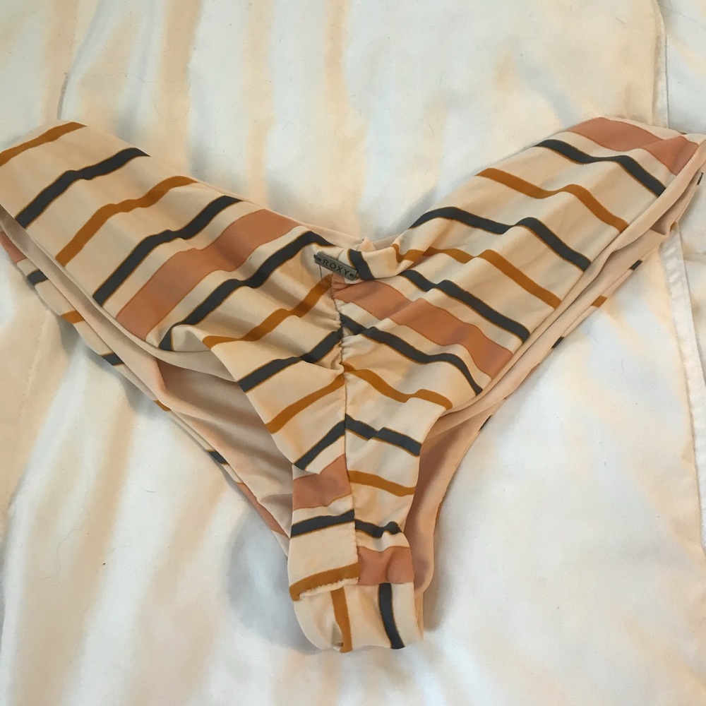 roxy bikini bottom - Picture 2 of 2
